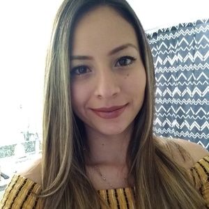 Meet your Posher, Angie